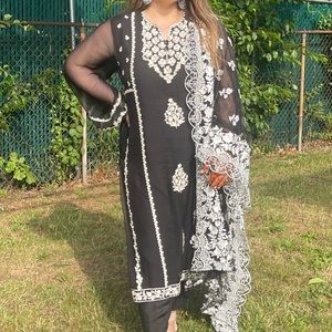 Agha Noor Kurta